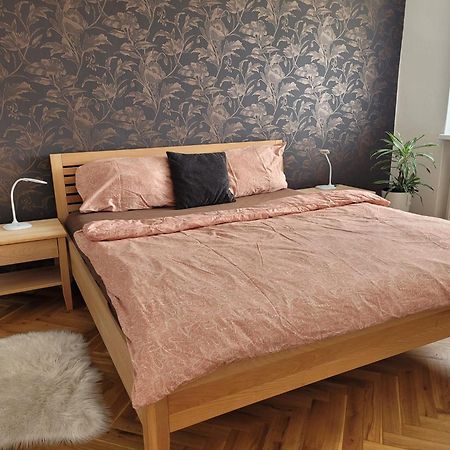 Novy Apartman Eva Jicin Exterior foto
